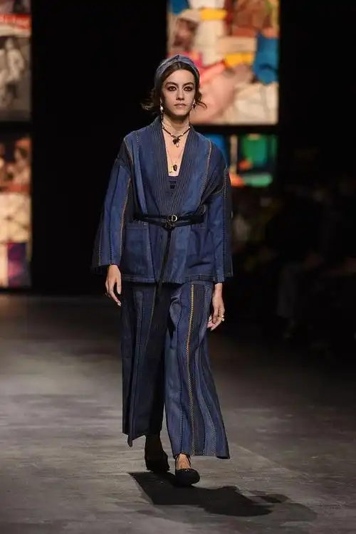 2021春夏巴黎时装周:dior 品牌秀场