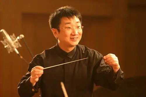 资料图片国家交响乐团首席常任指挥李心草