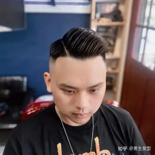 男生9款精选帅气发型不管什么脸型都很潮流显精神