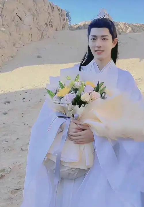 肖战玉骨遥路透一出又一次惊艳他的确是在沉浸式演神仙