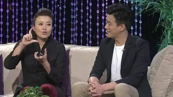 演员丁嘉丽:一生都在报恩,可以不管女儿,但不能不孝顺养父母_母亲