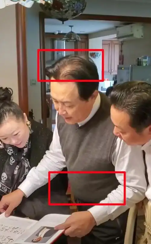 唐国强近况如何知乎(69岁唐国强头秃肚圆)(1)