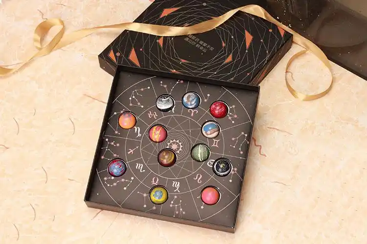 年货节5折元旦节5折宇宙行星地球巧克力12星座进口礼盒装纯手工送女友