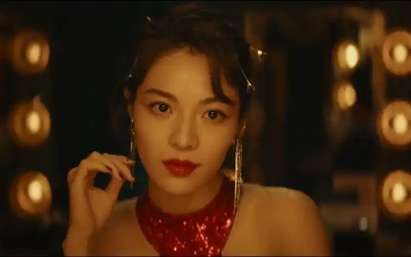 钟楚曦超美的荞麦疯长