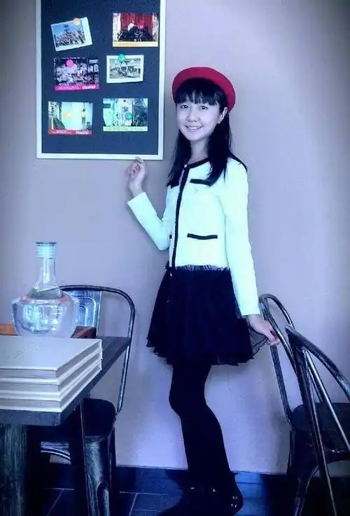 术前笑着与妈妈挥手告别,患癌原因曝光_高君雨_广告_小时候