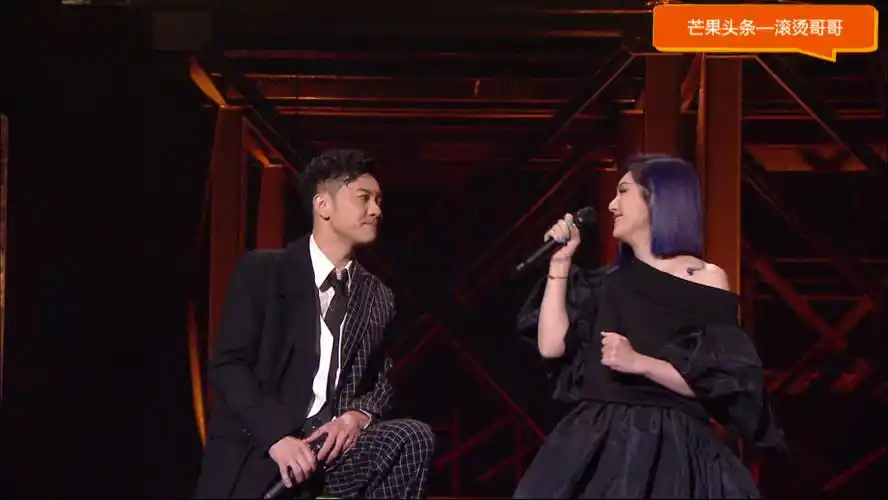 别引出我泪水心里羡慕那些人 盲目到不计后果杨千嬅 梁汉文3,《可惜我