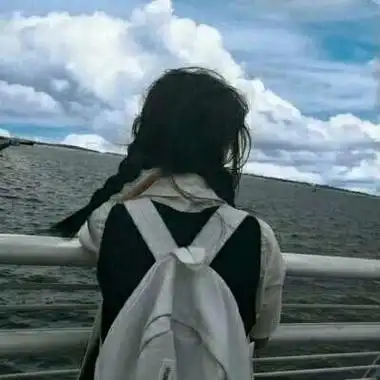 女生qq头像背影模糊