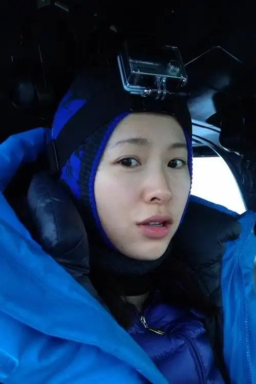 女明星发素颜照之前先看看江一燕这才是真实的素颜