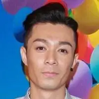 周柏豪头像高清图片大全名人周柏豪真人头像大图下载点击鼠标右键下载