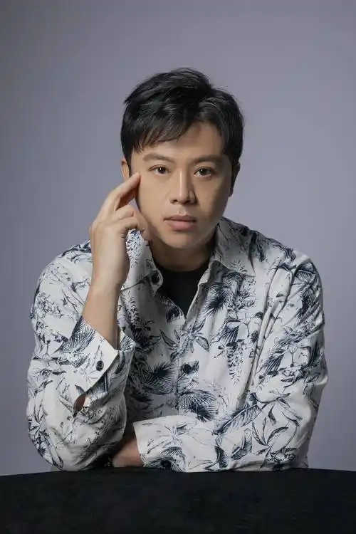 实力歌手金润吉 倾情演绎电影《深海危机》宣传推广曲《空荡荡》