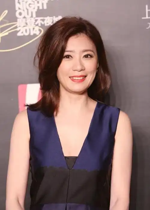 修杰楷的老婆——贾静雯个人美照_高清图集_新浪网