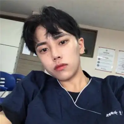 有品位的男人微信头像年轻帅气版