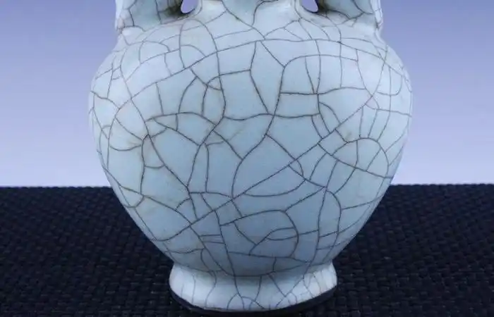 宋官瓷崇宁五年汴京官窑王家窑造双耳瓶-古建中国