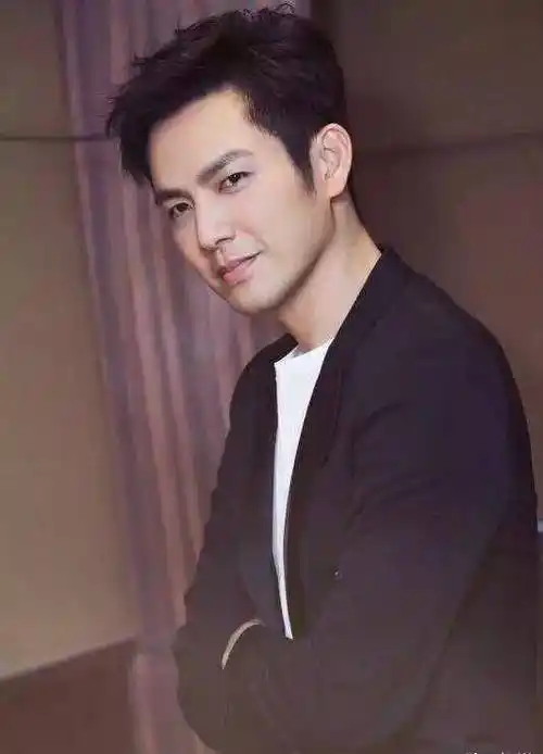 钟汉良的偶像剧之路,他为何还能如此受欢迎?_观众_什么_投资回报率