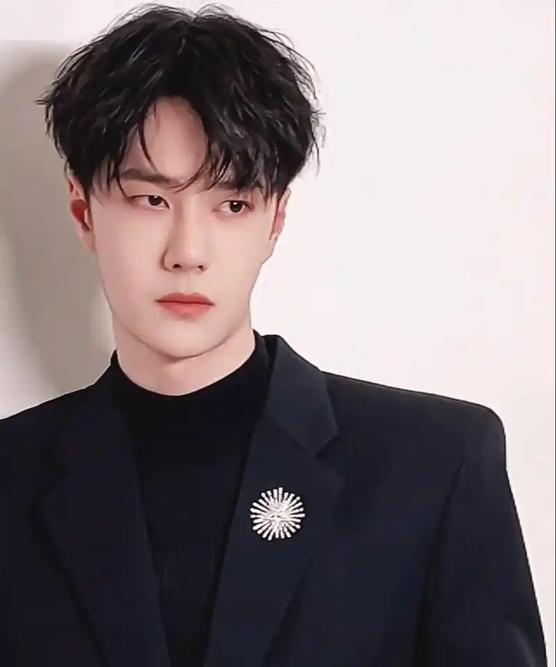 肖战也出席了活动,不知道他们在后台有没有见面啊啊啊#王一博# #王一