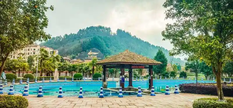 江西宜春明月山下的富硒温泉