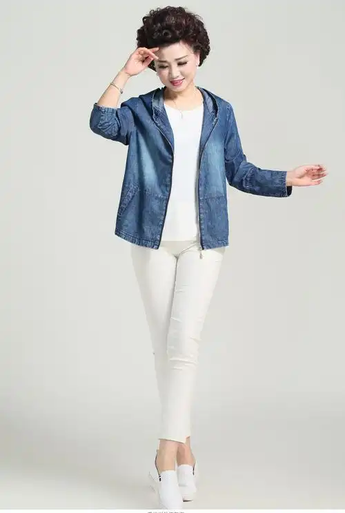 母亲节妈妈装春装外套短款中老年女装长袖上衣中年女新款牛仔衣 - 淘