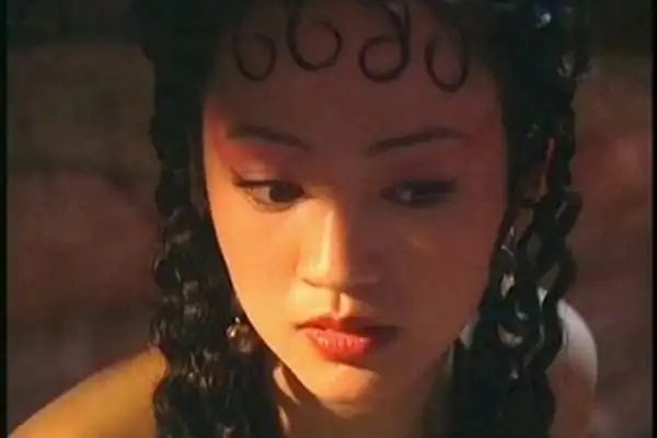 【图】罗海琼妲己床戏曝光 倾情演出性感投入