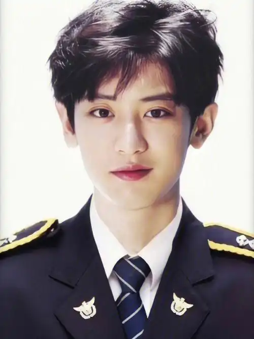 连头发丝都这么好看#我的日常是朴灿烈