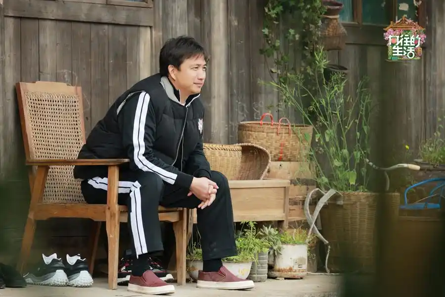 向往的生活第五季神秘嘉宾空降蘑菇屋家人齐力垦新地