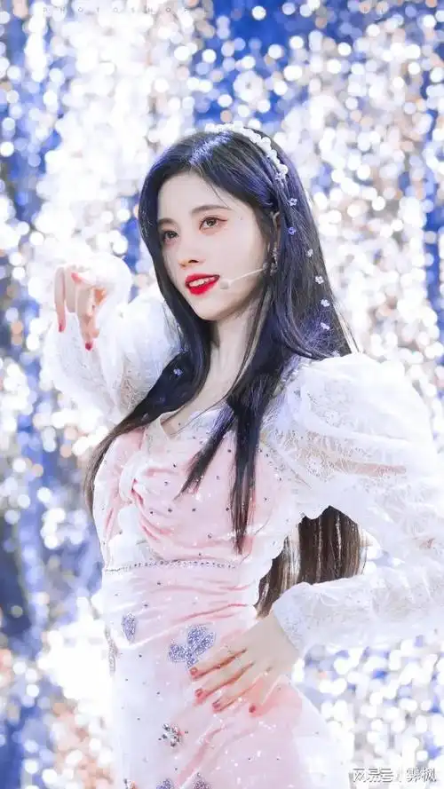 明星系列壁纸～鞠婧祎_网易订阅