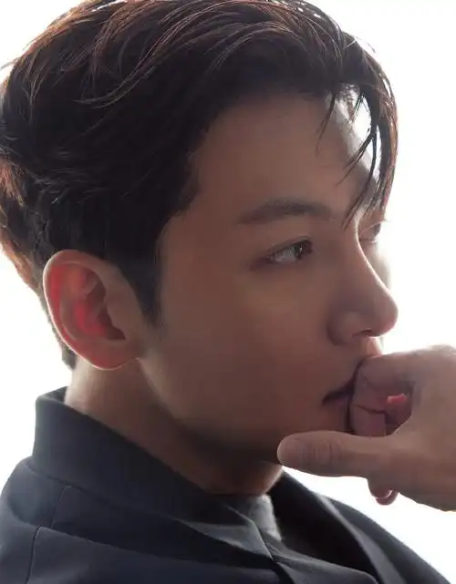 69池昌旭##池昌旭eclat杂志