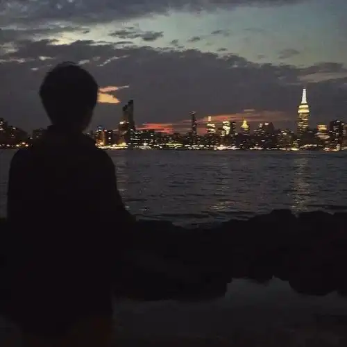 温柔治愈的背影头像