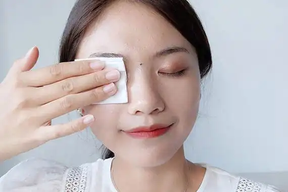 花印卸妆水和贝德玛卸妆水哪个好