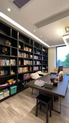 高级黑白配色书房装修实拍