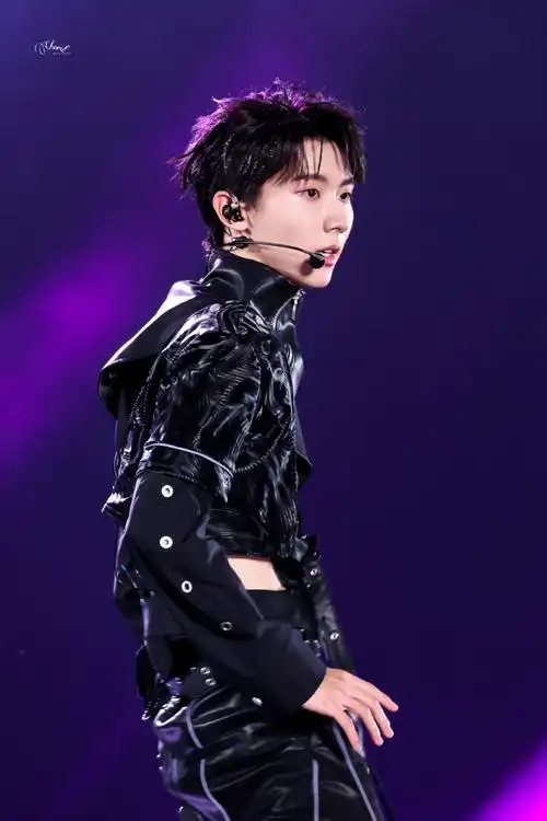 马嘉祺楼间楼演唱会##马嘉祺灿烂的花园