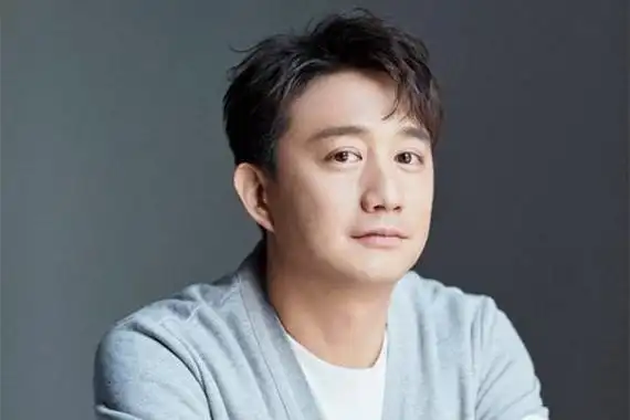 所以让笔者来评价黄磊的演技,那我只能说他是"廉颇老矣".