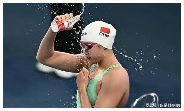 她的突出表现激励着更多的年轻运动员加入到蛙泳项目中,为中国游泳