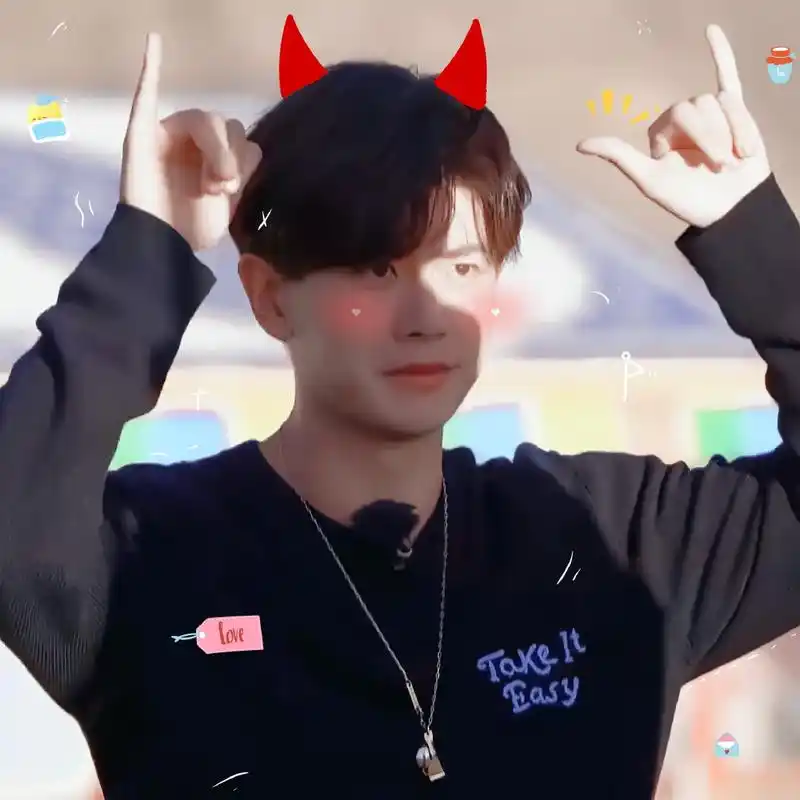 [任嘉伦][新闻]201012 前方超萌预警!