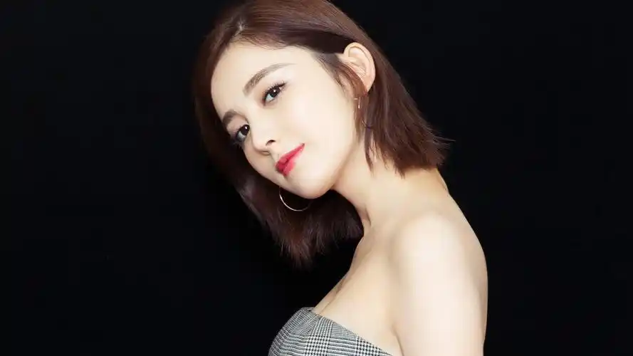 明星 美女 古力娜扎 明星风尚壁纸【3】