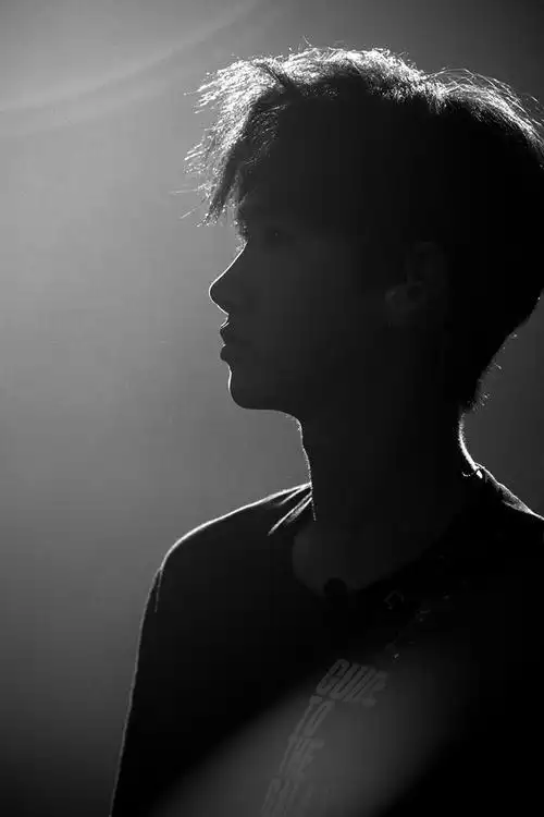 汪苏泷侧脸合集