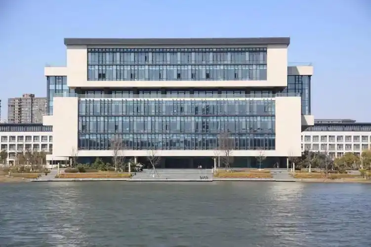 南京理工大学泰州科技学院官网(南京理工大学泰州科技学院)