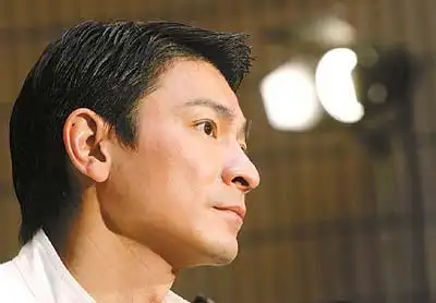 【图】刘德华赌侠里的白头发图片曝光 被赞获奖无数演技佳