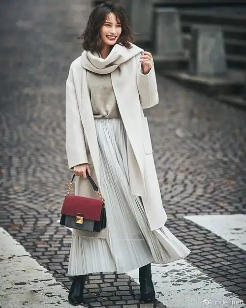 一,大衣 裙子穿搭,如何选款?