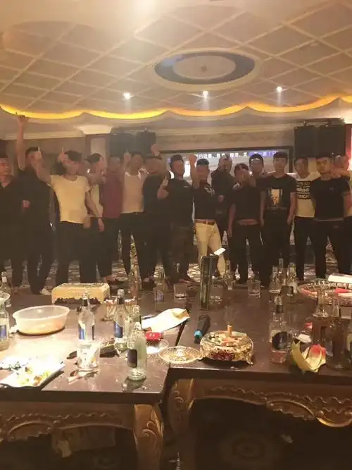 我们是兄弟,一辈子的兄弟