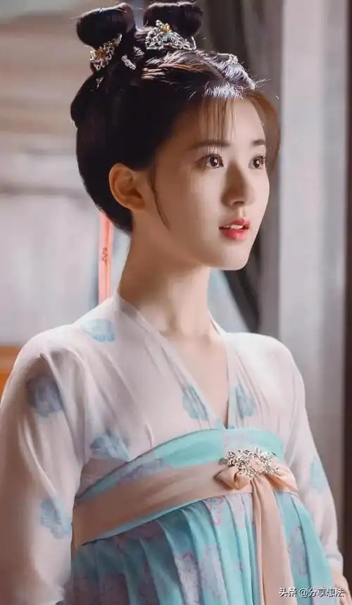 古装女神赵露思‖壁纸_网易订阅