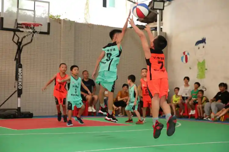 兴宁梅子幼儿园篮球兴趣班开课啦!