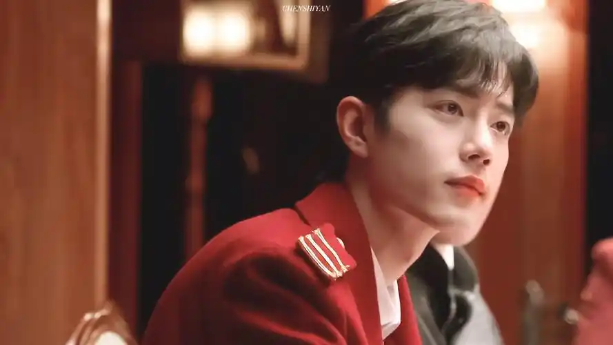 北方慢车谋杀案|肖战 - 堆糖,美图壁纸兴趣社区