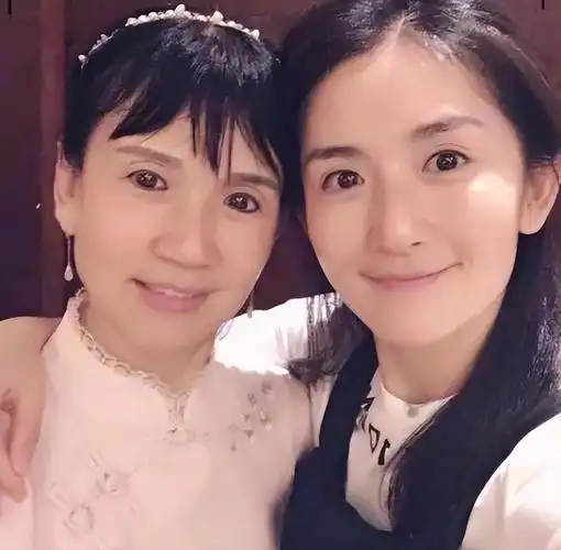 怀孕4个月肚子照片(谢娜被曝怀4胎) - 乐宝宝贝