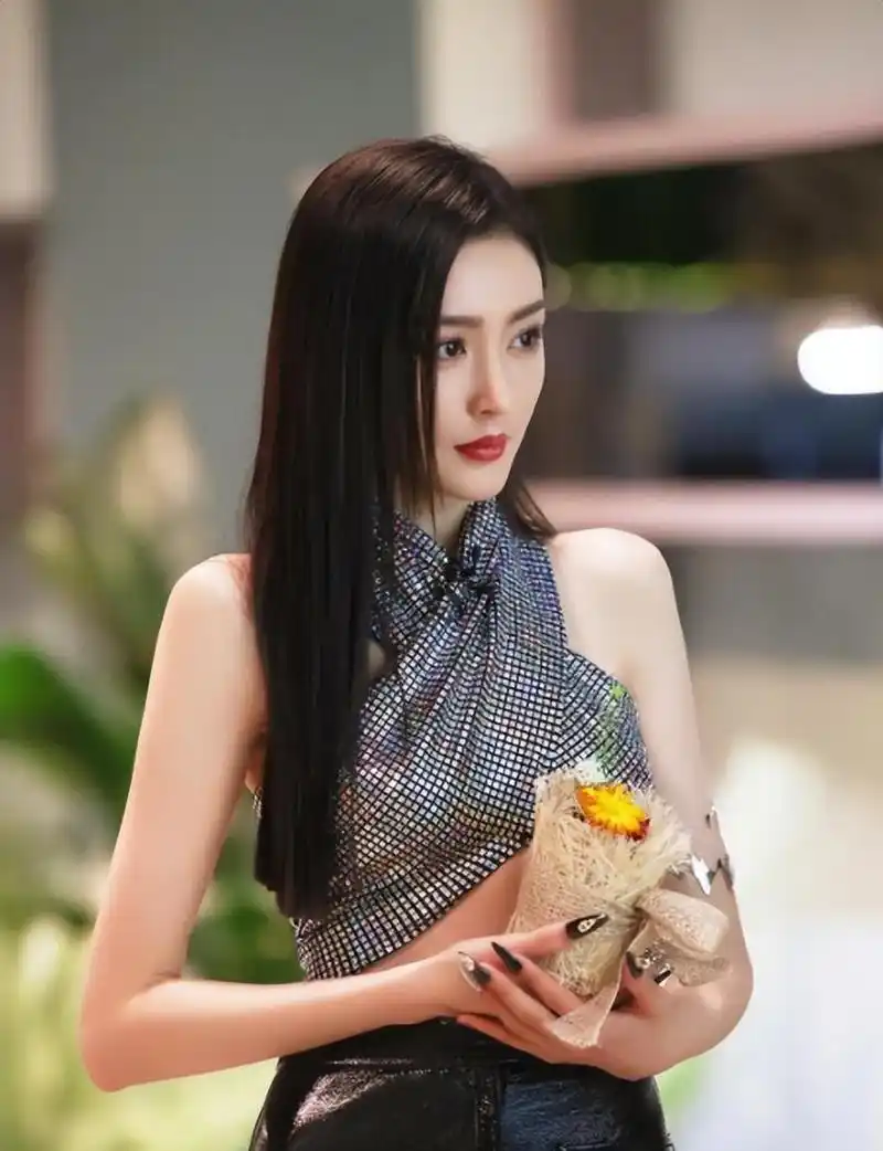 于文文到底有没有毛病,我不关心,她说了些什么我