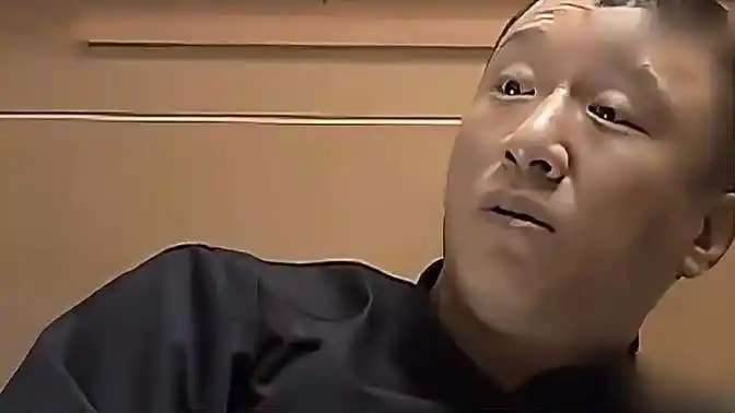 征服:刘华强出手大方,随便一拿就是两万-影视综视频-搜狐视频