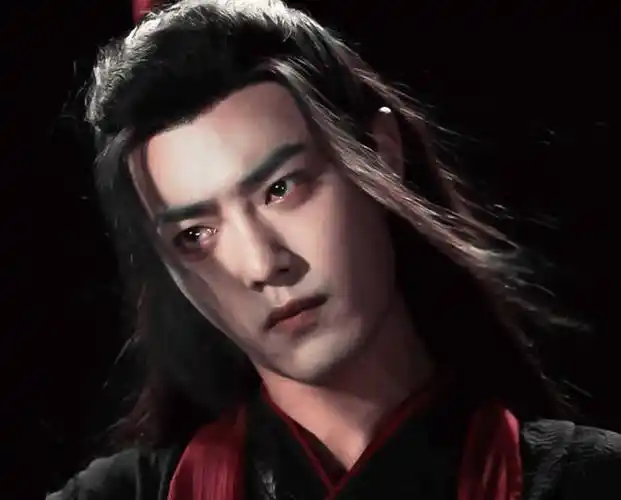 《陈情令特别版》新增魏婴撒娇镜头,肖战白天笑晚上哭,演技炸裂