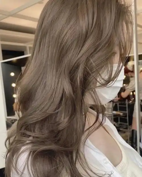 这款奶茶色真的爱了可以一直染的发色