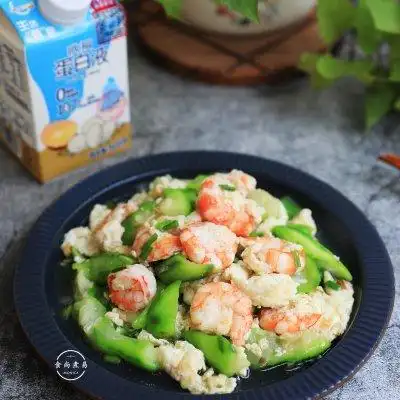 蛋趣体验 蛋白虾仁炒丝瓜的风味,只做给最爱的人