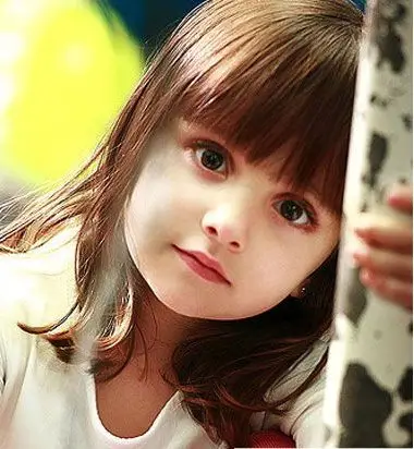 女宝宝最爱的发型 呆萌女宝宝图片 女童甜美发型01