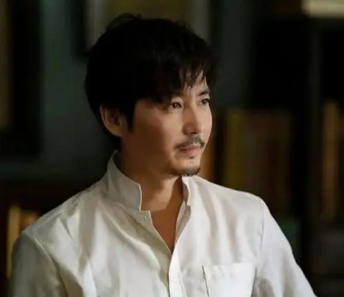 出道18年不温不火隐秘而伟大中帅气的他竟是宁静前男友